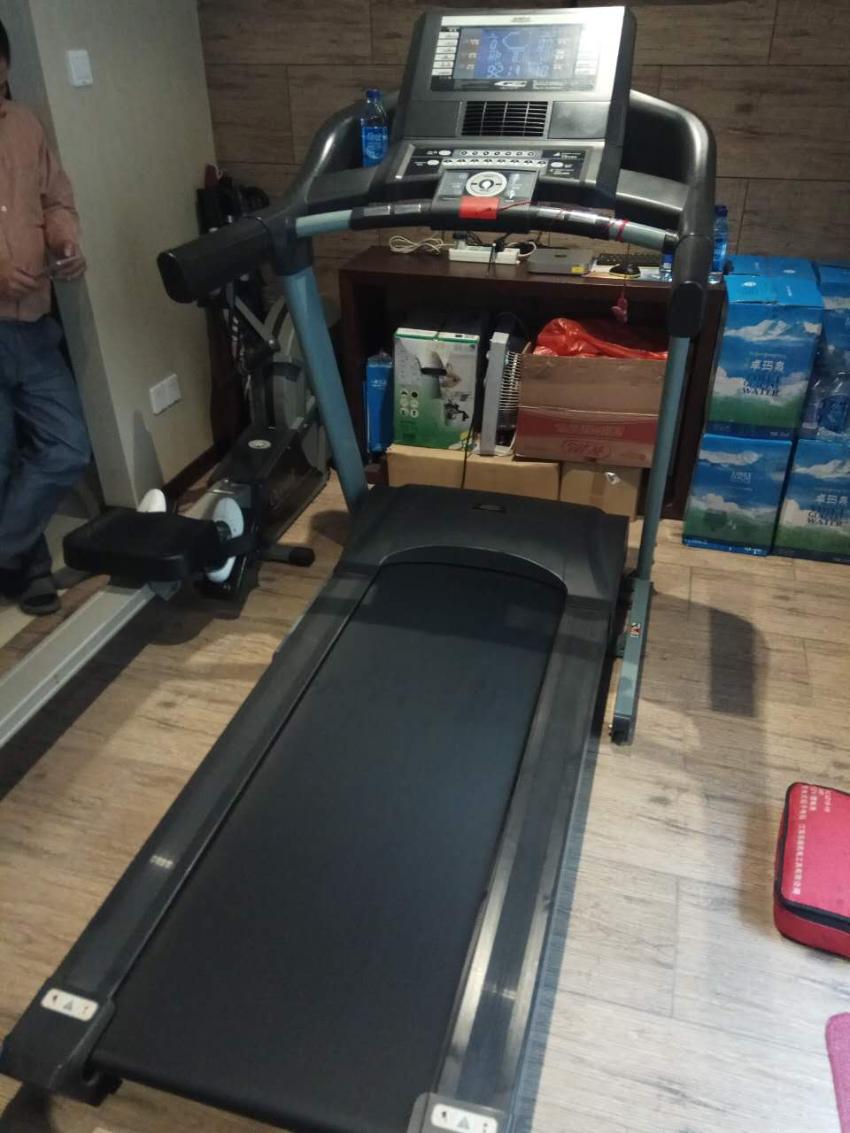 跑步機(jī)維修 (7)